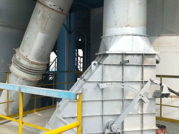 C4A、C4B下料管的改造